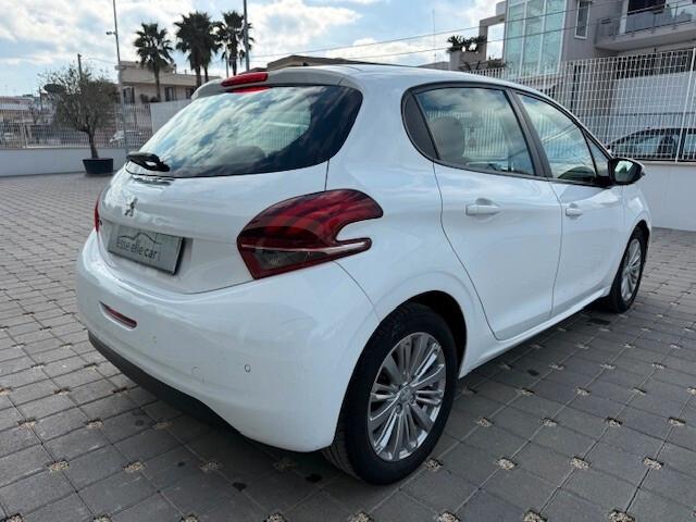 Peugeot 208 PureTech 82 5 porte Allure 2018