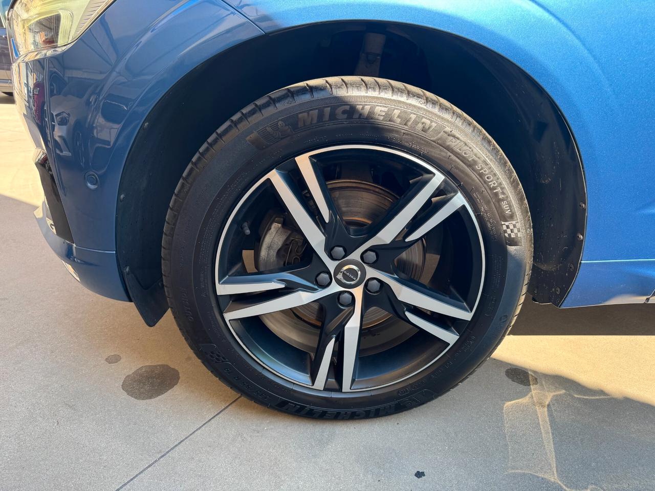 Volvo XC 60 XC60 D4 AWD Geartronic R-design