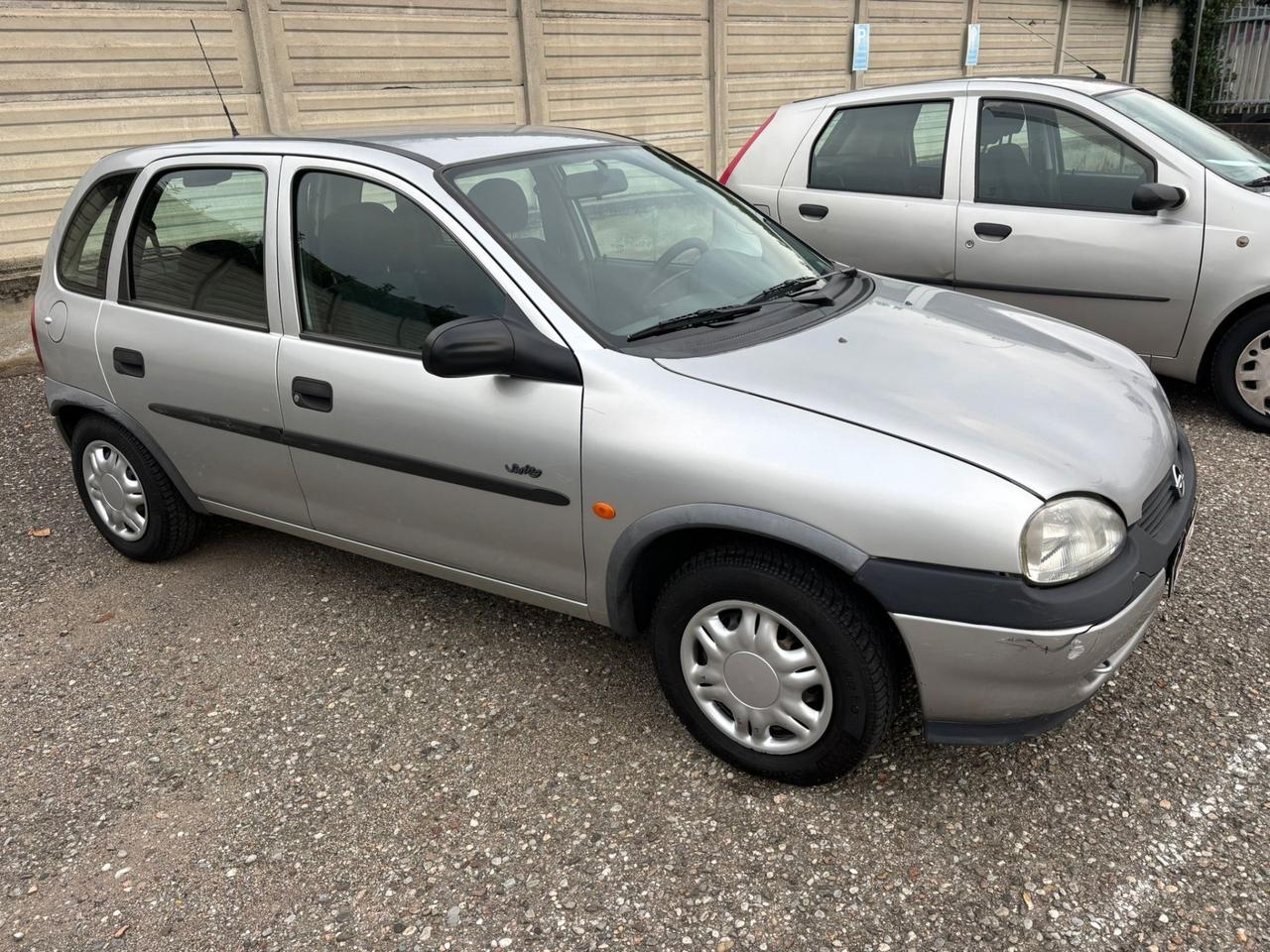 Opel Corsa 1.0i 12V cat 5 porte GPL