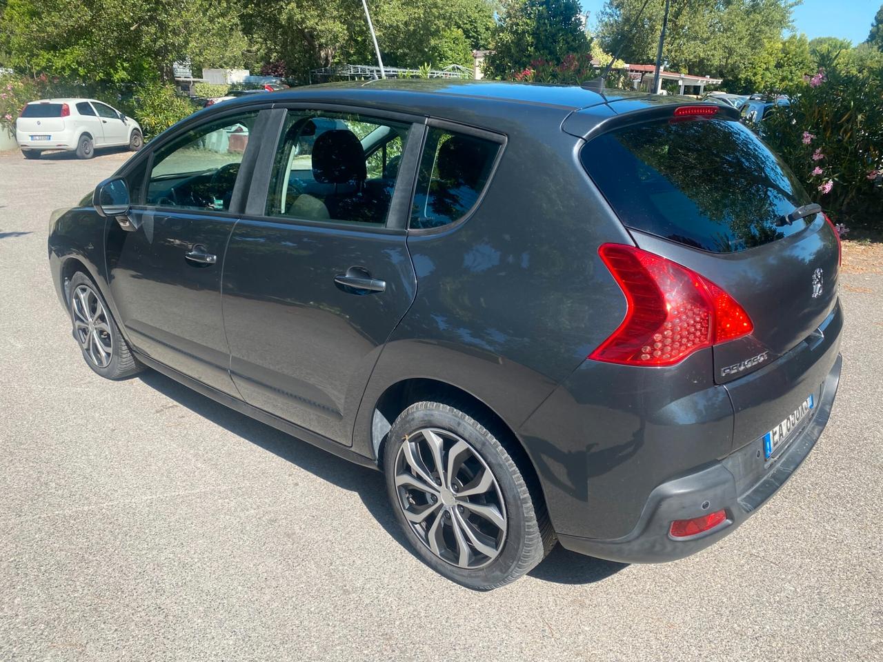 Peugeot 3008 1.6 HDi 110CV Business
