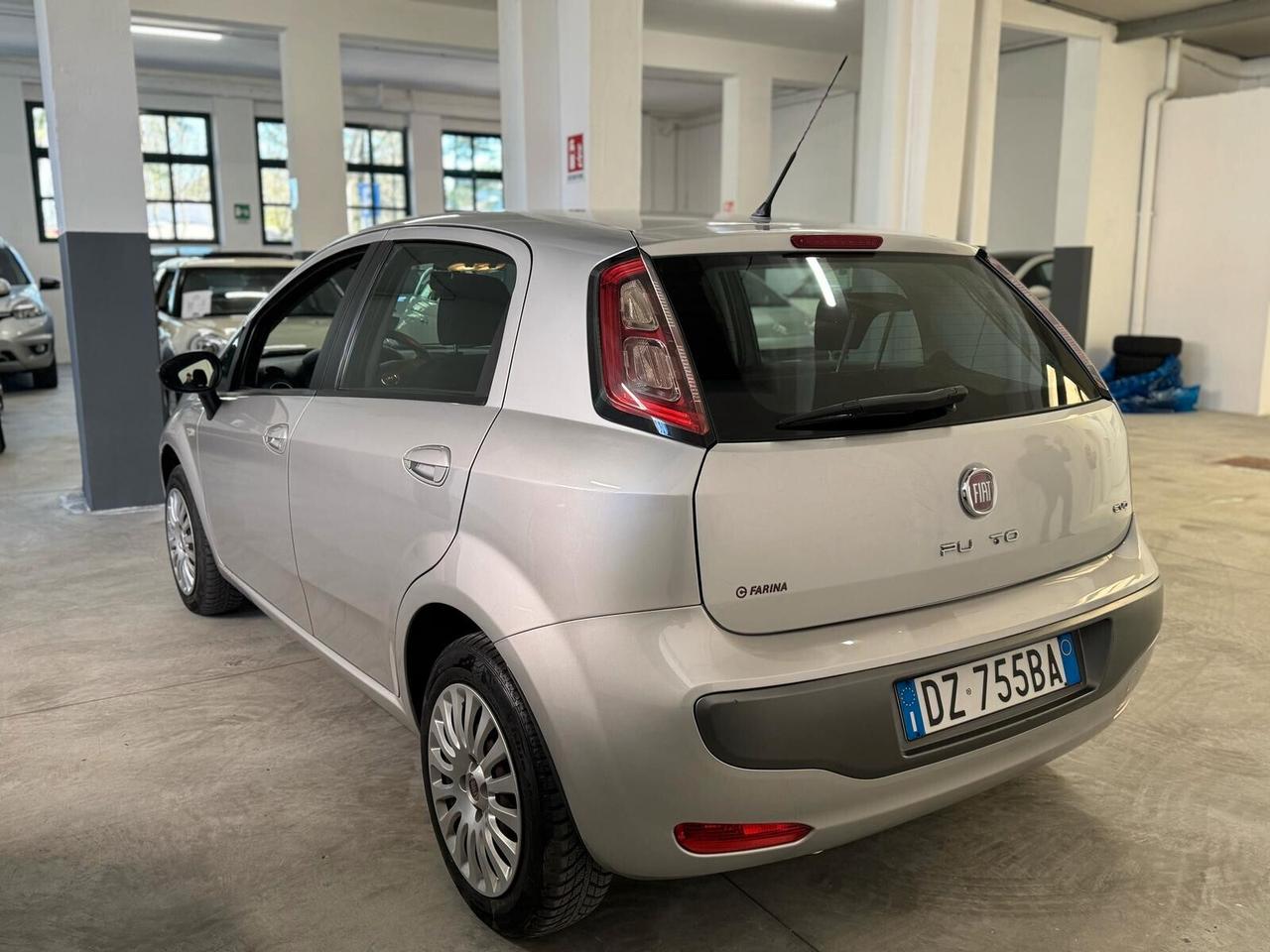 Fiat Punto Evo 5p 1.4 AUTOMATICA 77cv GARANZIA 12 MESI