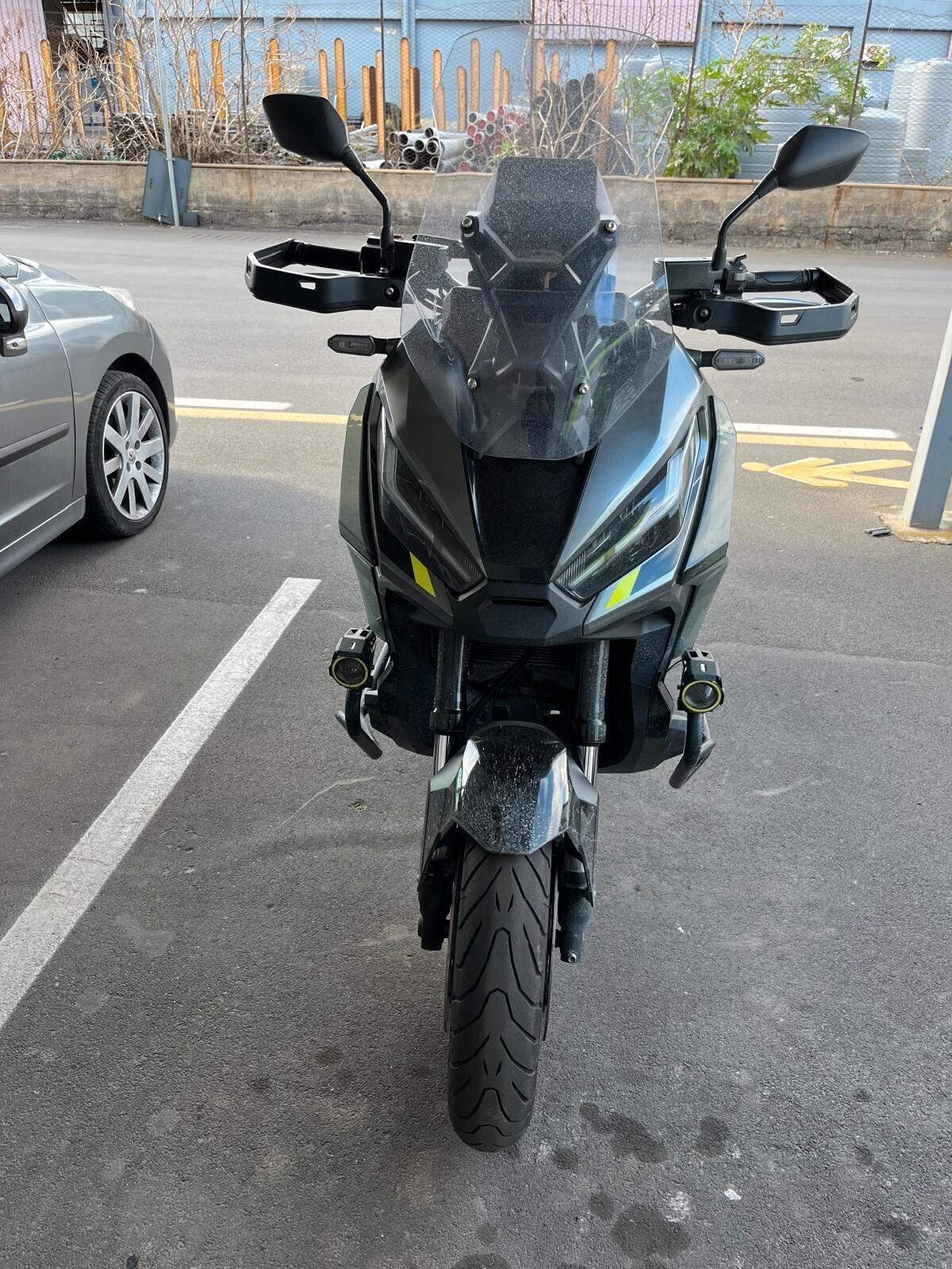 Honda X-ADV 750