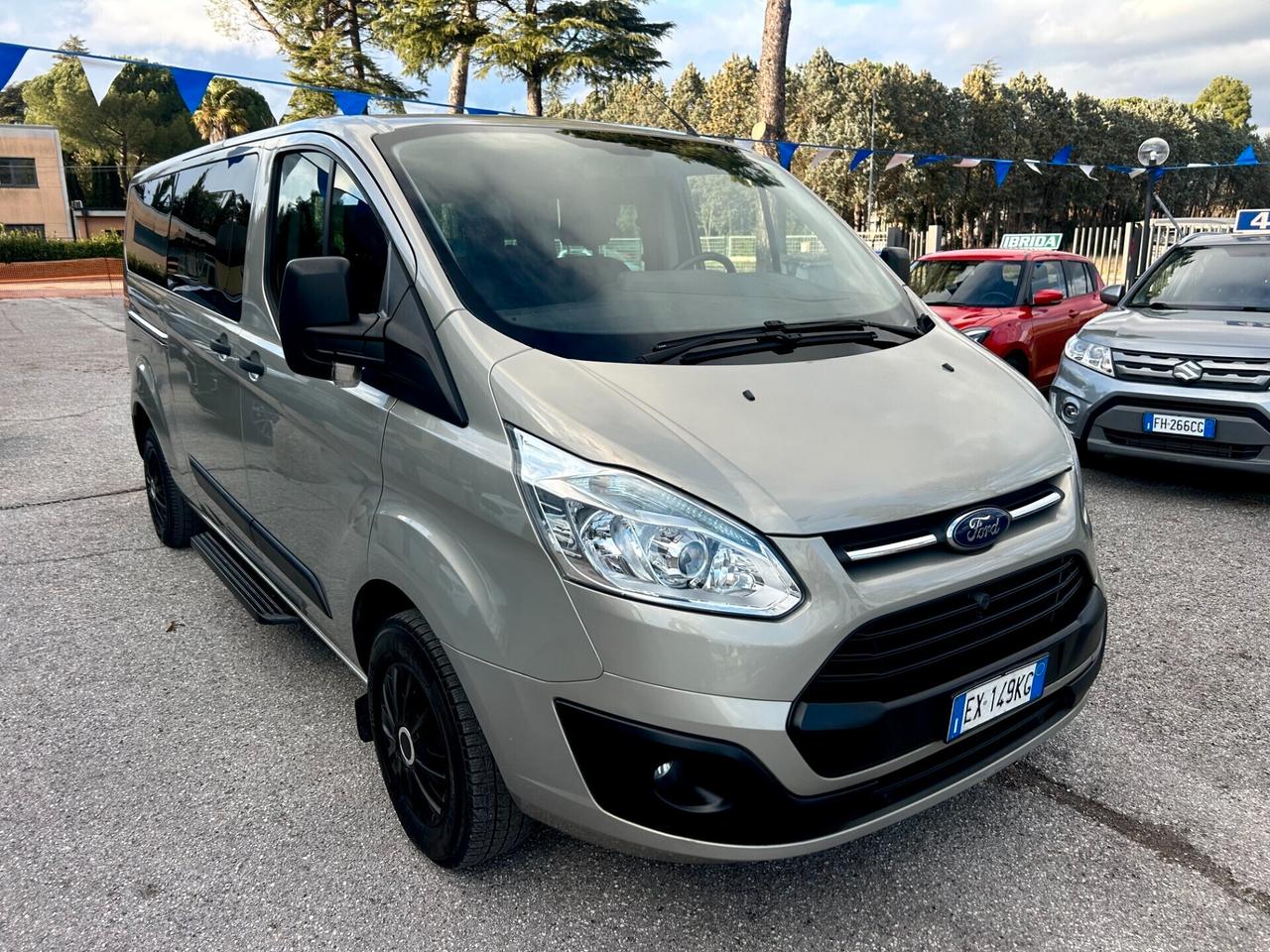 Ford Tourneo Custom 125CV Titanium 8 POSTI