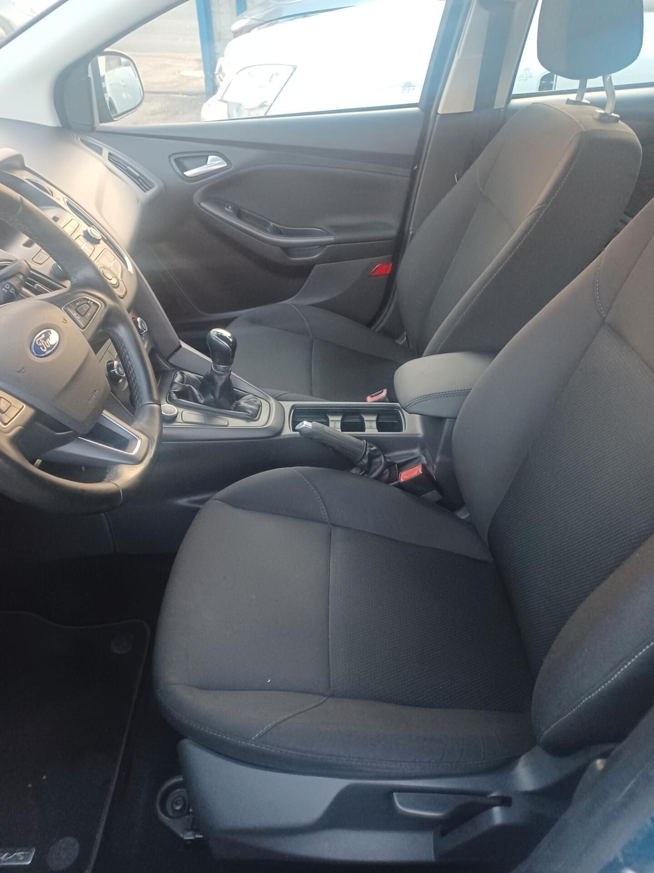 Ford Focus 1.0 100 CV PLUS ANNO 2015 EURO 6