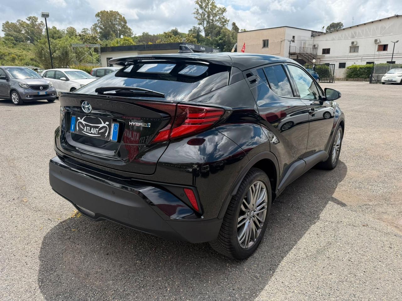 Toyota C-HR 1.8 Hybrid E-CVT Lounge