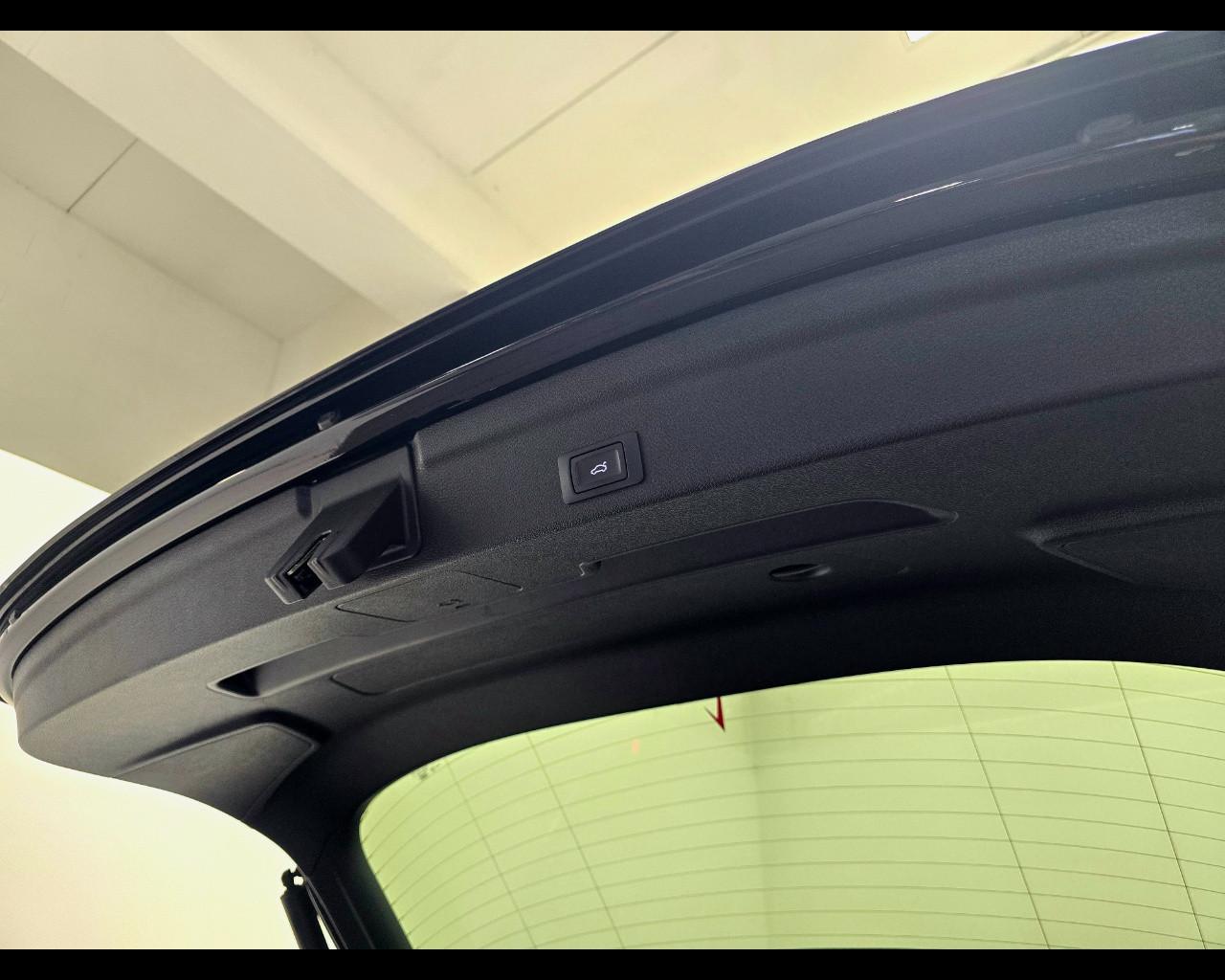 AUDI Q3 SPORTBACK 35 TDI S - TRONIC