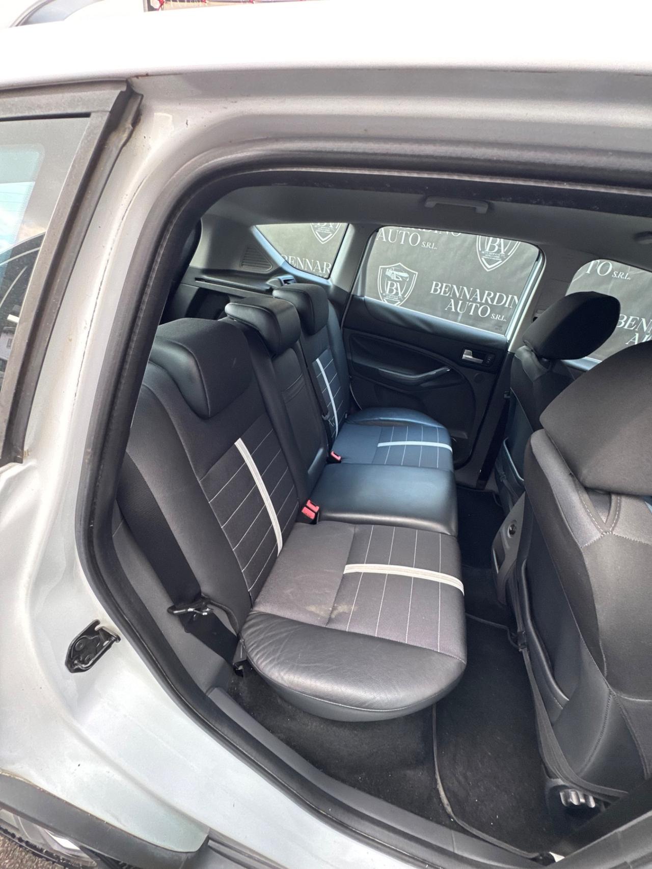 Ford Kuga 2.0 TDCi 136 CV 4WD Titanium DPF