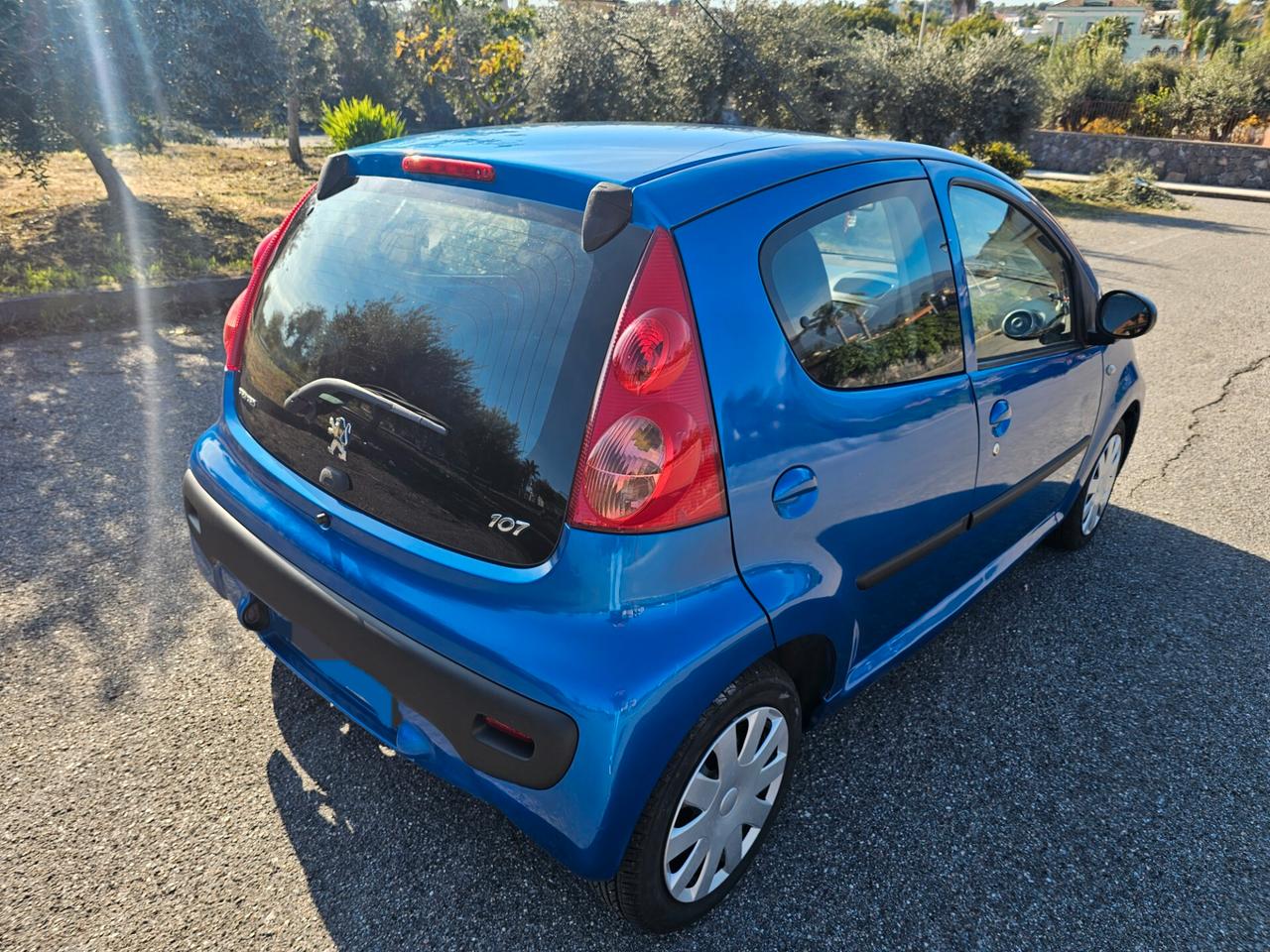 Peugeot 107 1.0 68CV 5p. Sweet Years