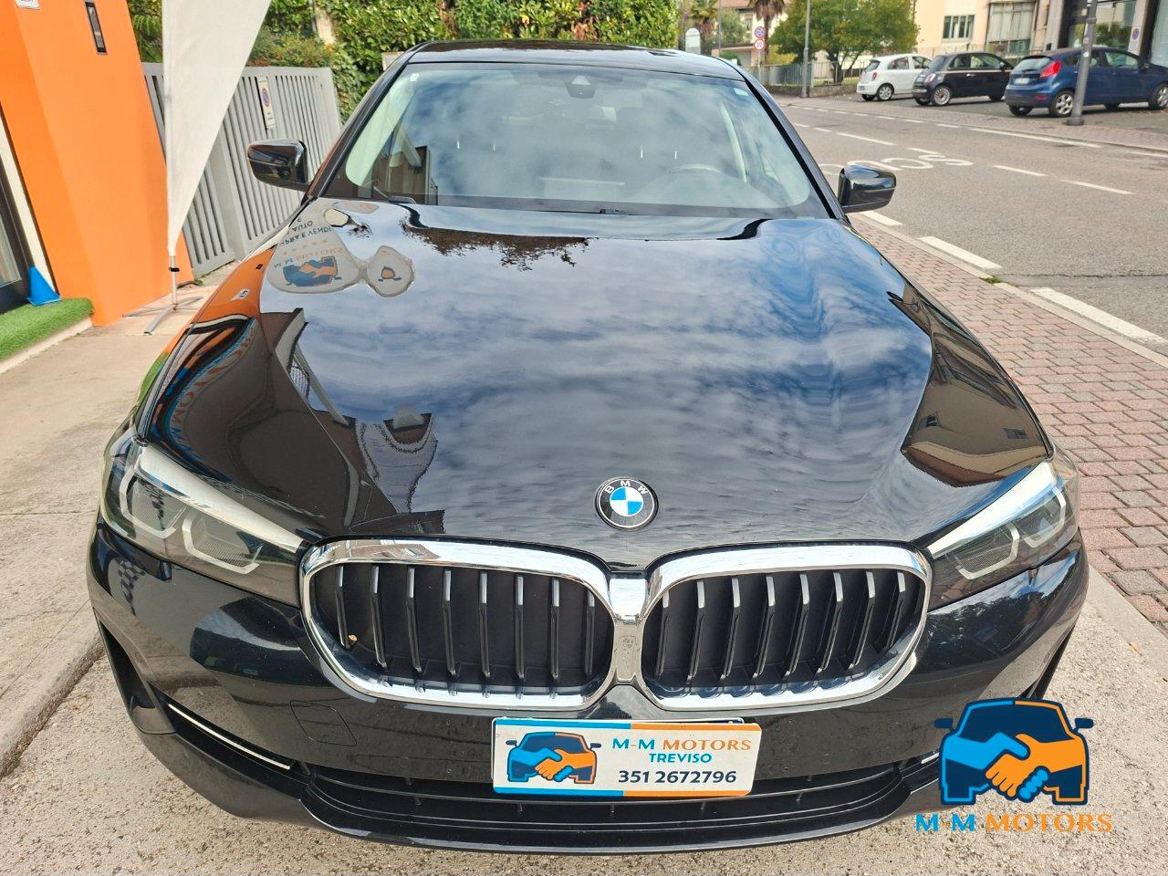 BMW 520 d Touring Luxury doppio treno di gomme