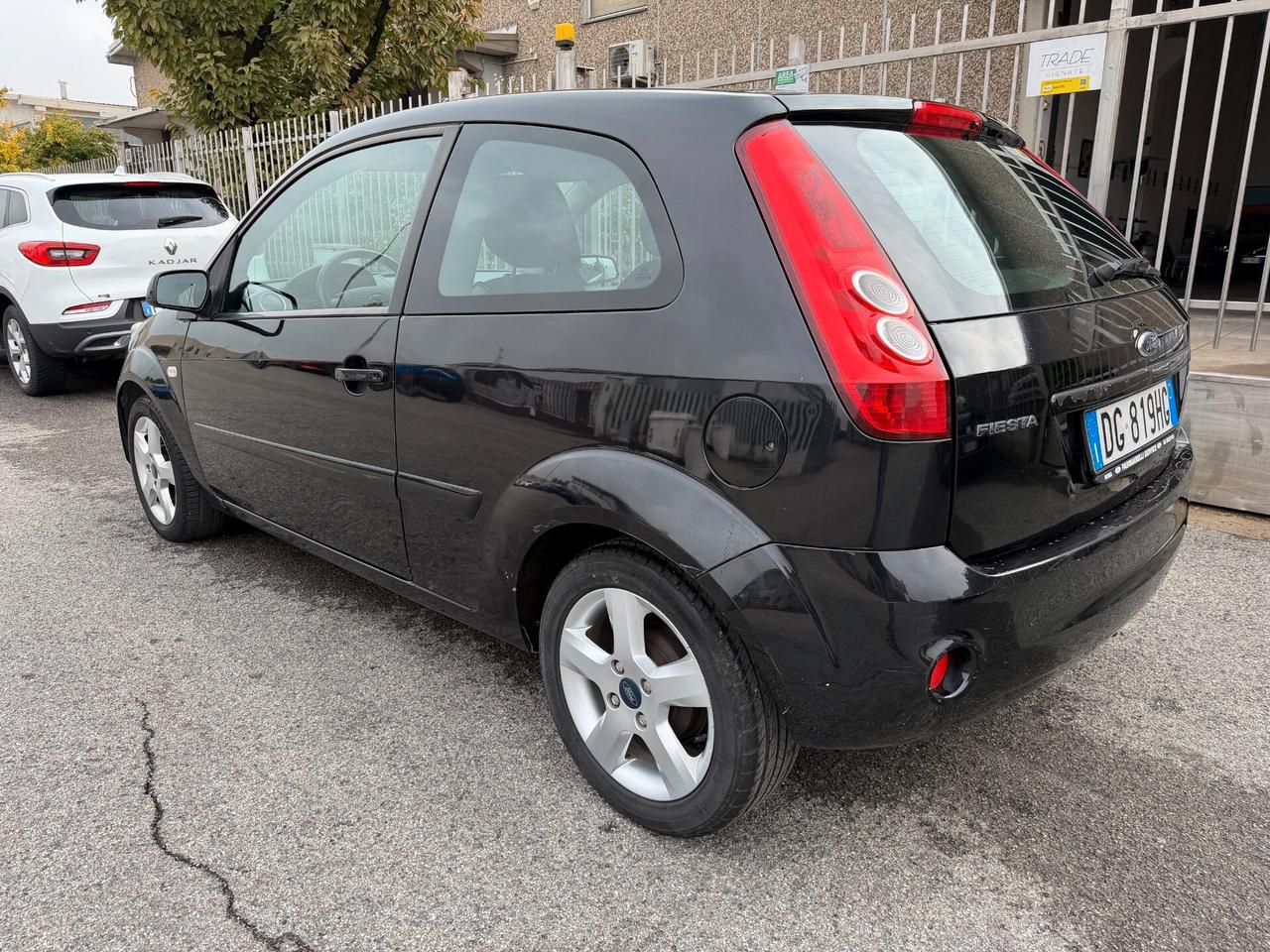 Ford Fiesta 1.2 16V 3p. Ghia