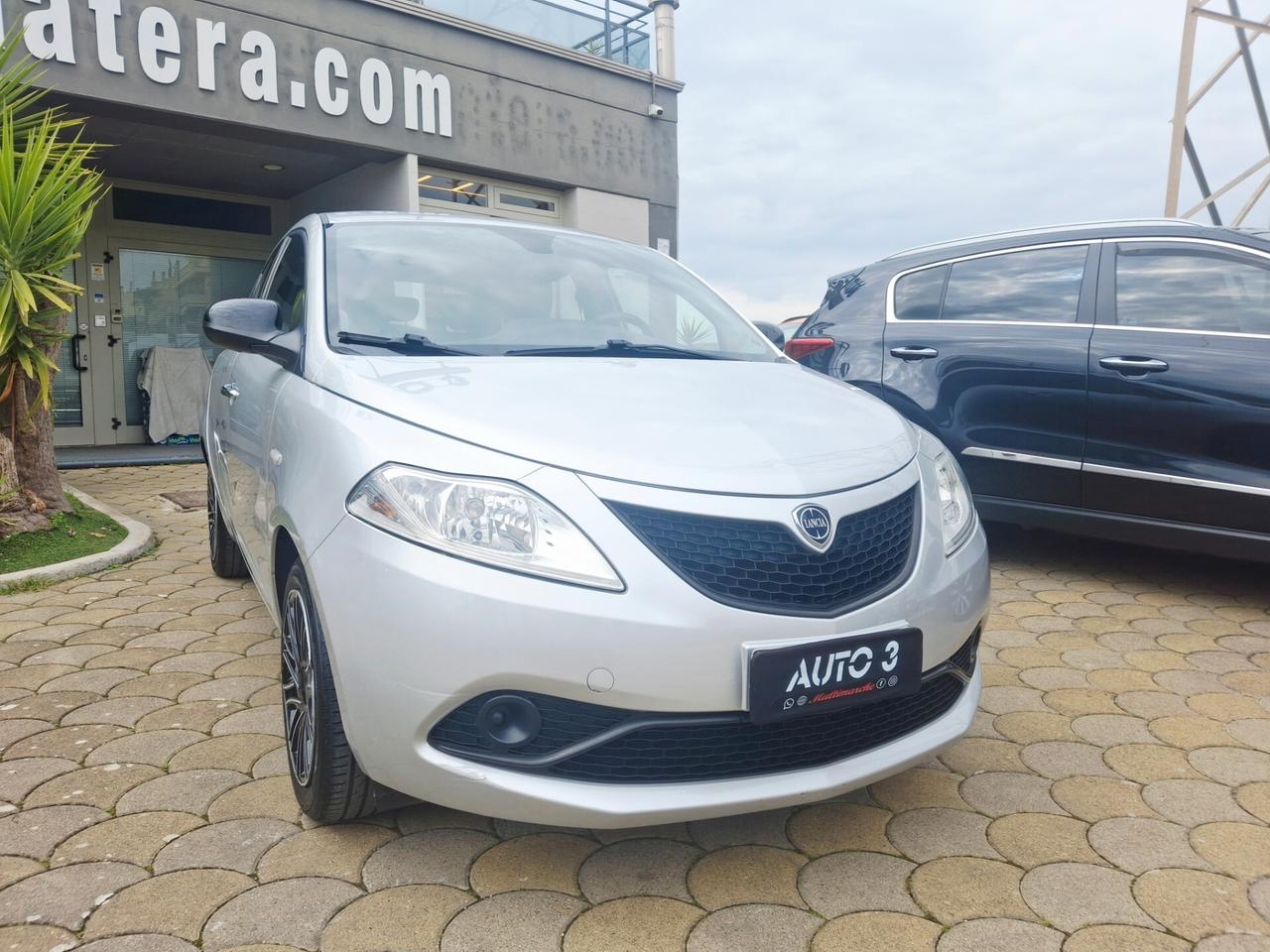 Lancia Ypsilon 1.2 69 CV 5 porte GPL Ecochic Gold