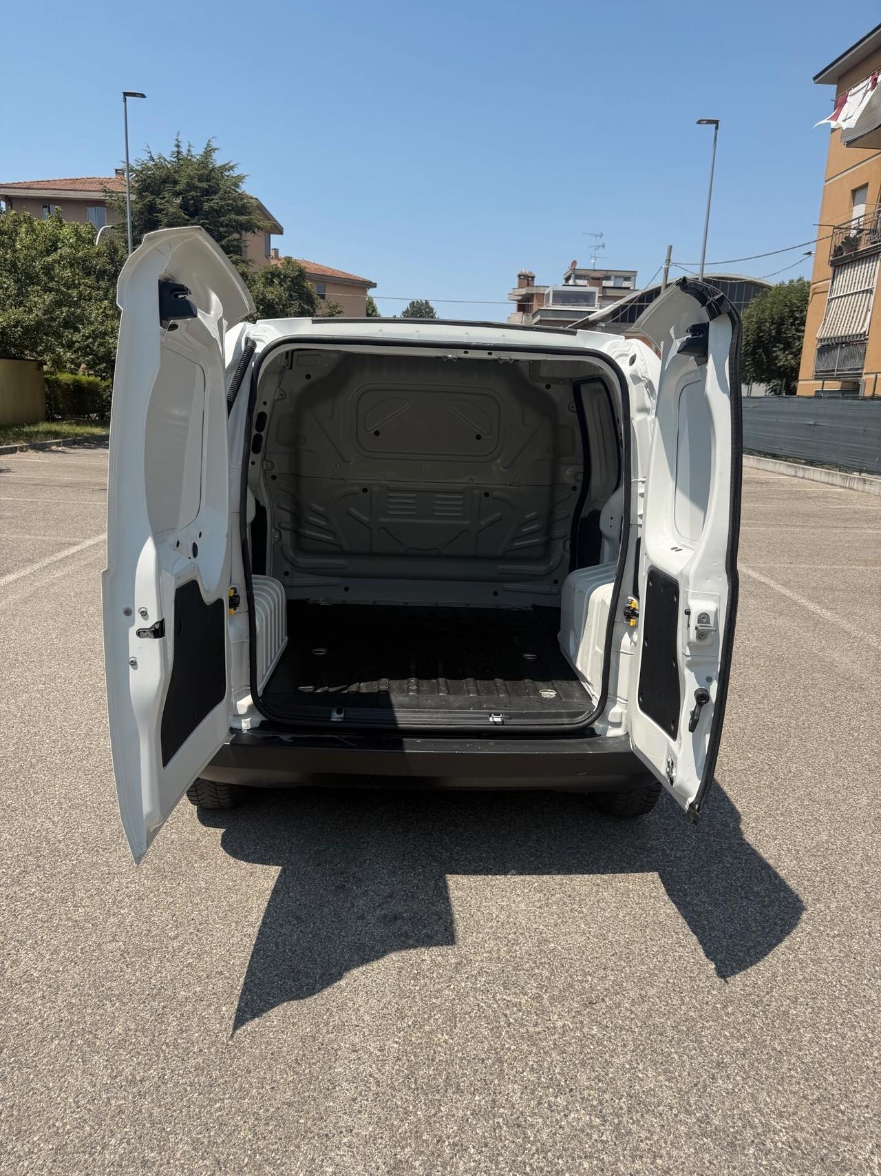 Fiat Fiorino 1.3 MTJ - NEOPATENATI - 12 MESI DI GARANZIA -