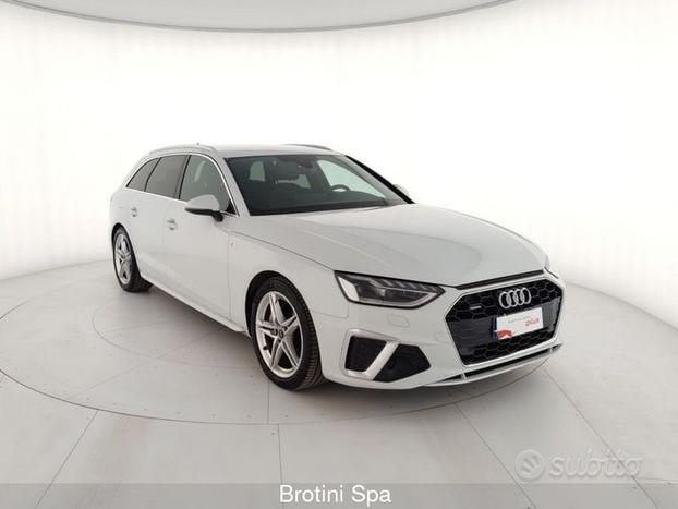 Audi A4 Avant 40 TDI S tronic S line edition