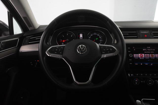 VOLKSWAGEN Passat Passat 1.6 TDI DSG Business BlueMotion Technology
