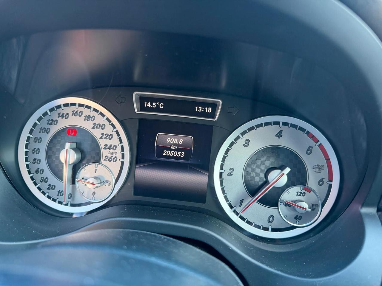 Mercedes Classe A 150 - AMG - 2014