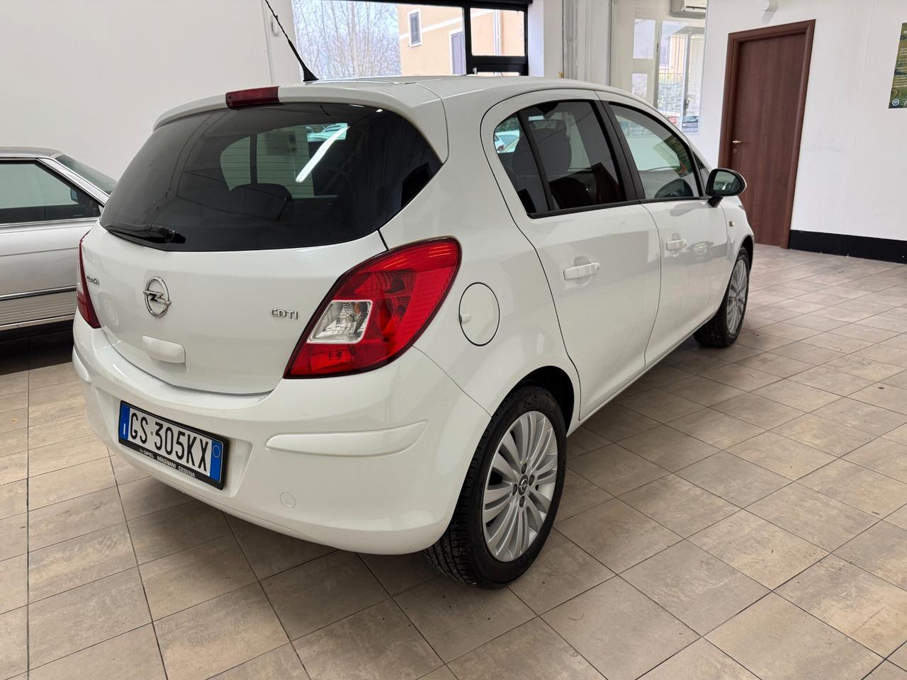 Opel Corsa 2014 1.3 CDTI 75CV 5 porte Sport OK NEOPATENTATI