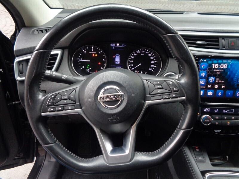 Nissan Qashqai 1.5 dCi N-Connecta