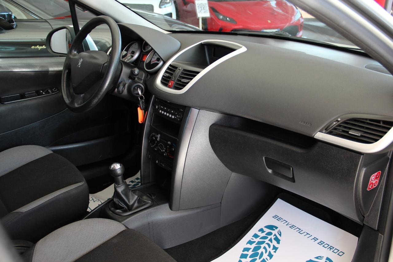 Peugeot 207 1.4 8V 75CV GPL (GAS)