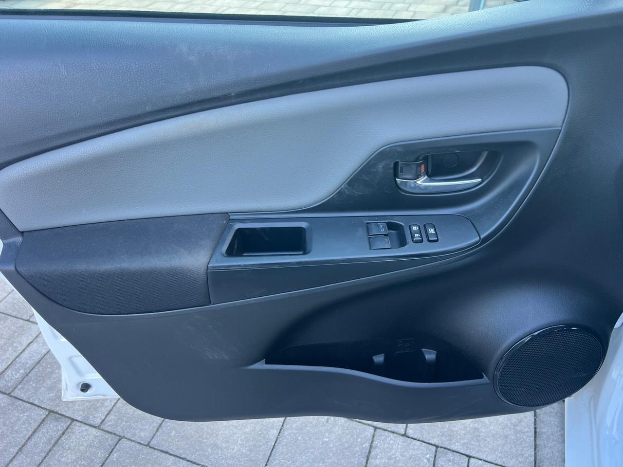 Toyota Yaris 1.5 Hybrid 5 porte Business