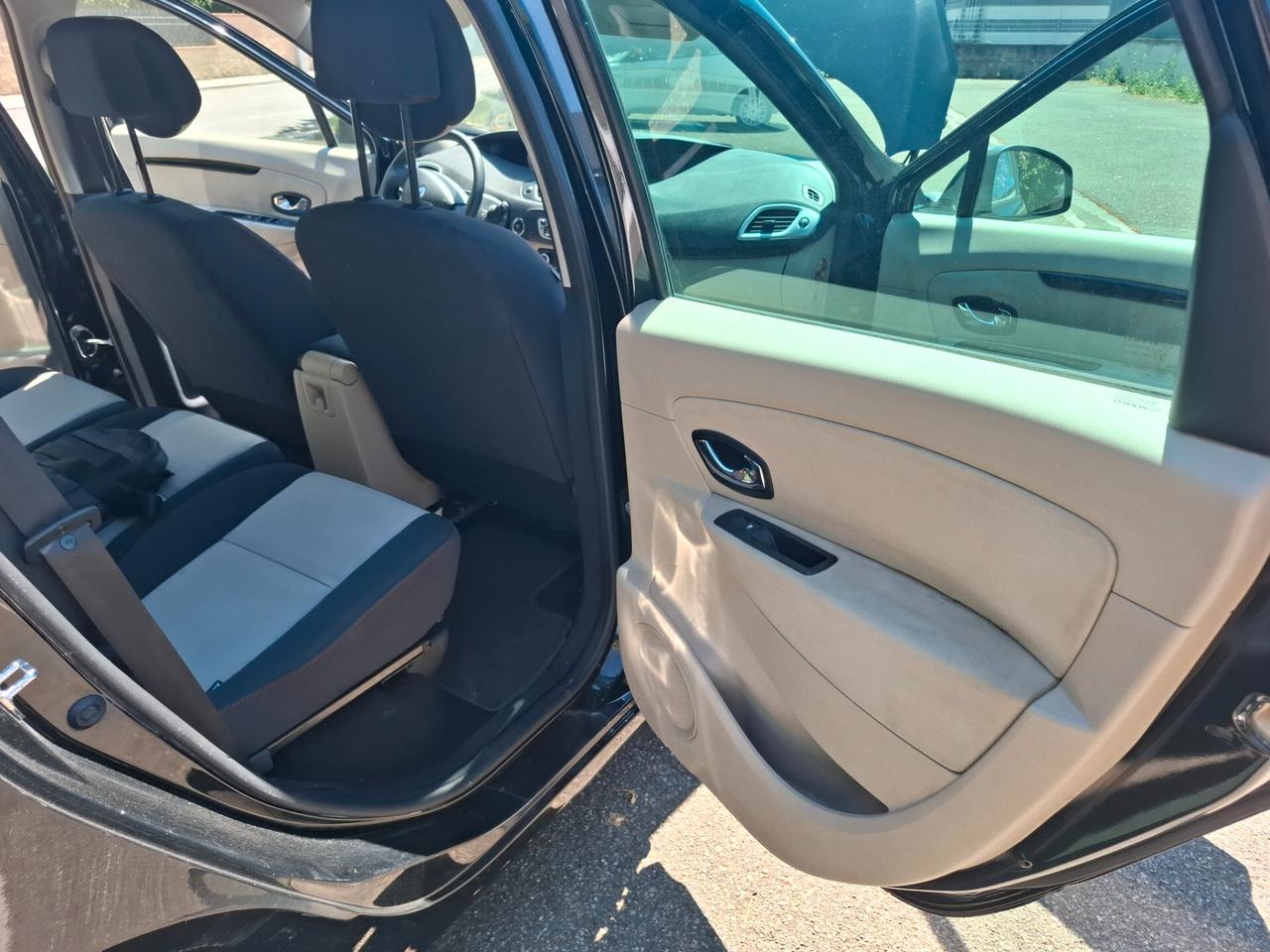 Renault Scenic Scénic XMod 1.5 dCi 110CV Wave