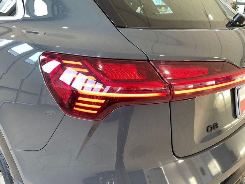 Audi Q8 e-tron Audi Q8 50 e-tron quattro