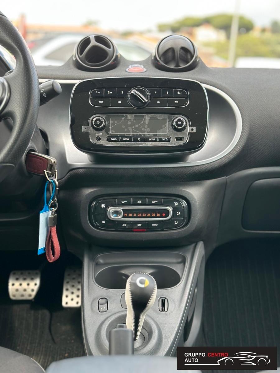 Smart ForFour 70 1.0 twinamic Superpassion-2019