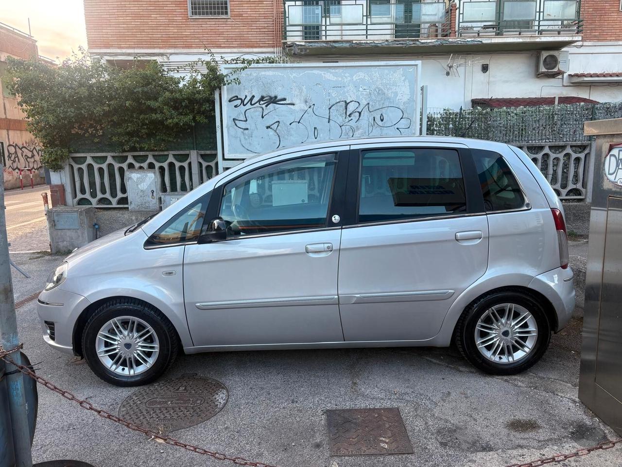 Lancia MUSA 1.4 8V Ecochic (GPL) Diva