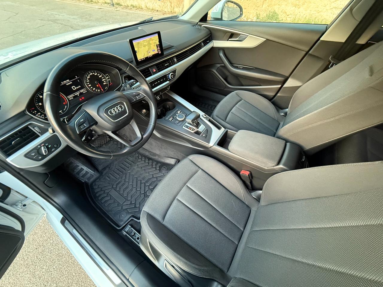 Audi A4 Avant/2.0 S TDI 150 CV/NAVI/LED/CERCHI 17"