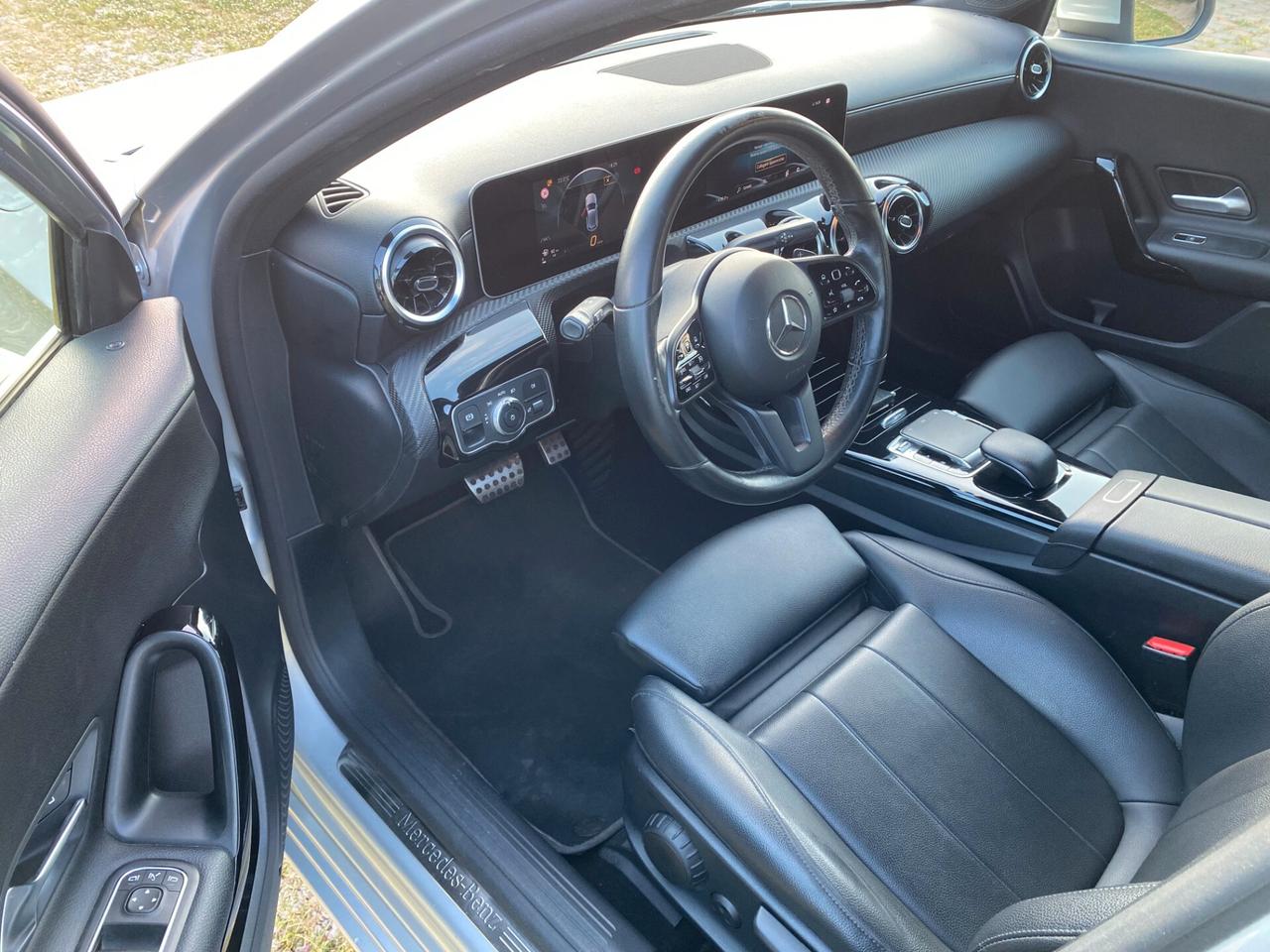 MERCEDES - Classe A 180 d Automatic 4p. Executive - FINANZIABILE - NEOPATENTATI