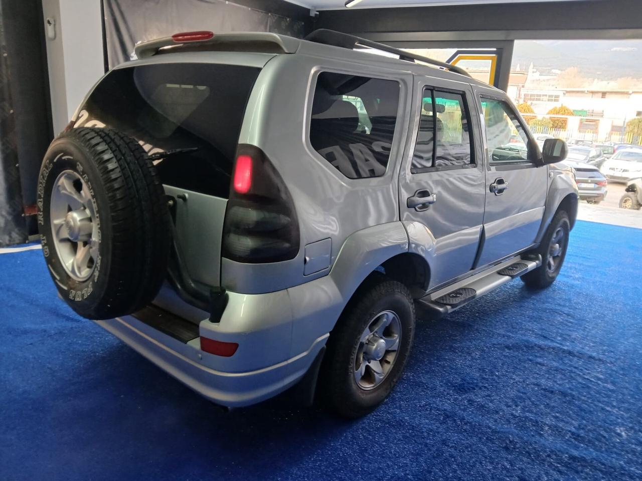 Gac Gonow GX6 Benzina e gpl 4x4 motore Mitsubishi