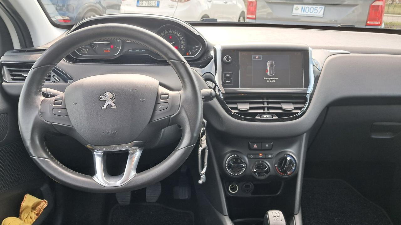 Peugeot 208 1200 5 porte Active