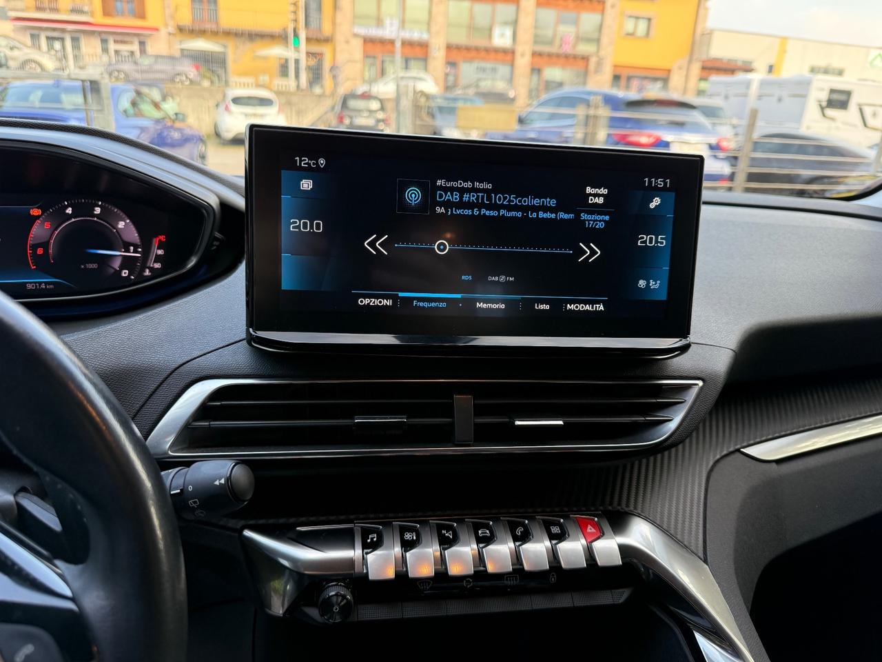 Peugeot 3008 1500tdi automatica