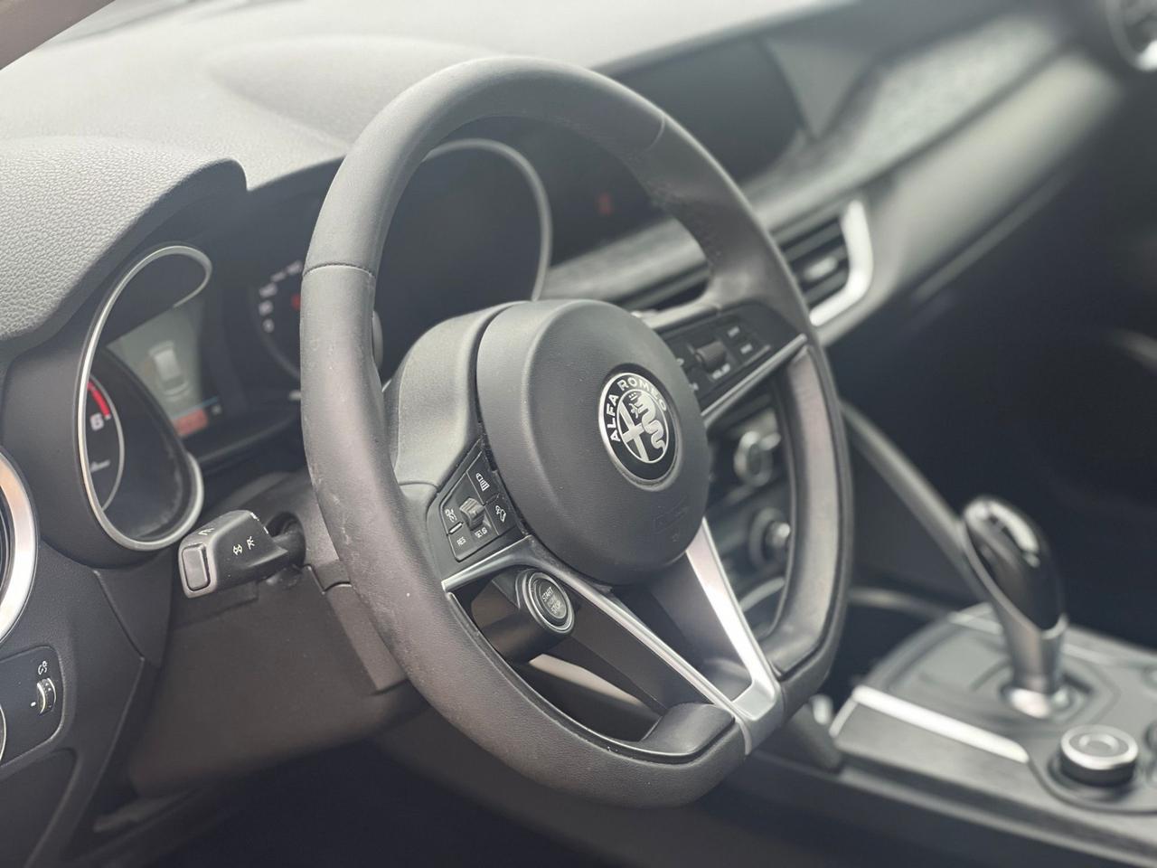 Alfa Romeo Stelvio 2.2 Turbodiesel 160 CV AT8 RWD Business