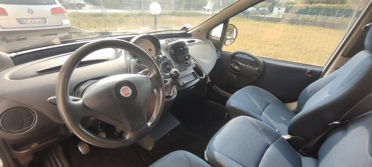 Fiat Multipla 1.6 16V Natural Power Active