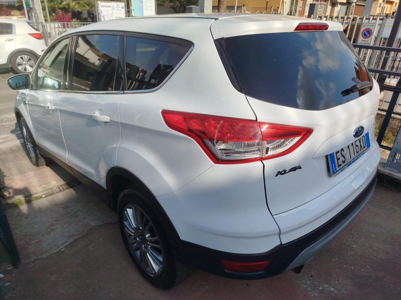 kuga 4wd 2.0-140 cv AUTOMATICA *GARANZIA 12 MESI*