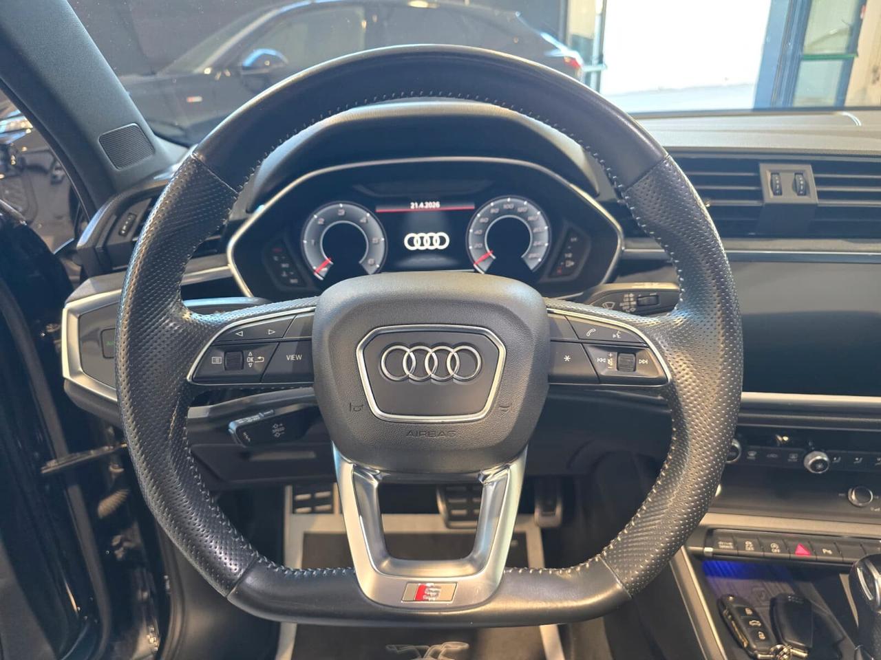 Audi Q3 2.0 TDI 150 CV S tronic S line TETTO/B&O/ASS. SPORT