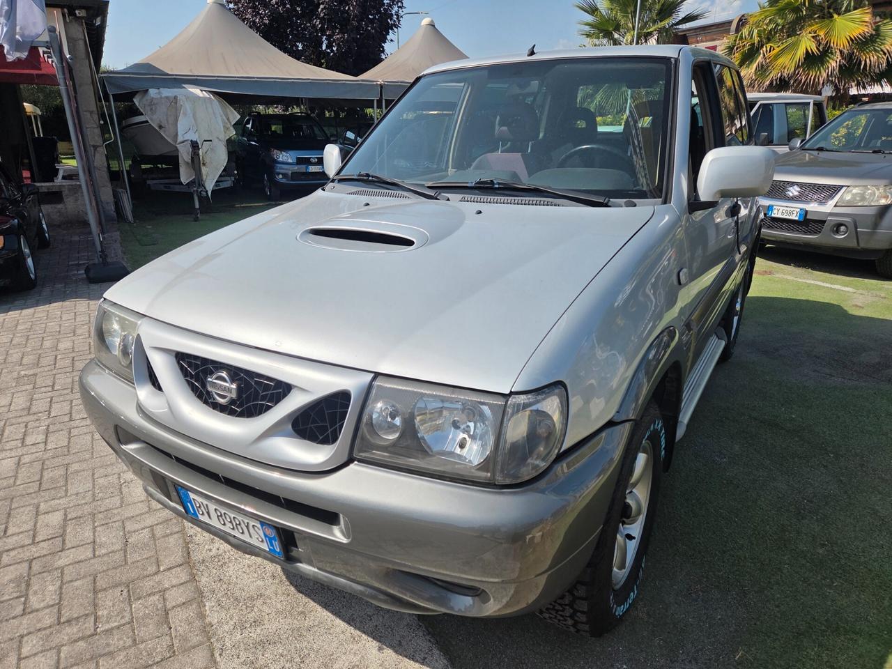 Nissan Terrano II 2.7 Tdi 3 porte Luxury