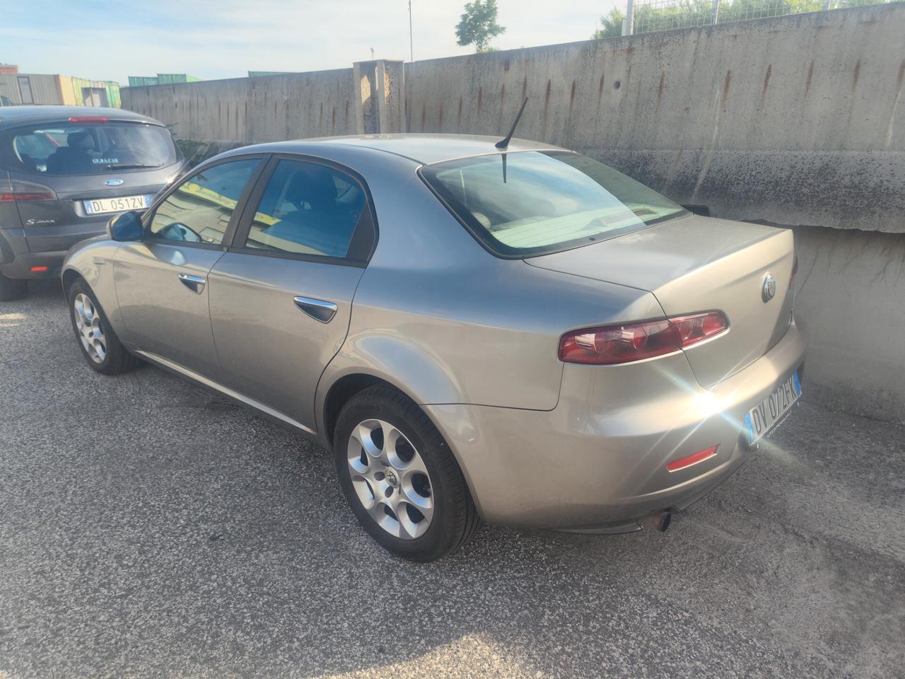 Alfa Romeo 159 1.9 JTDm Distinctive