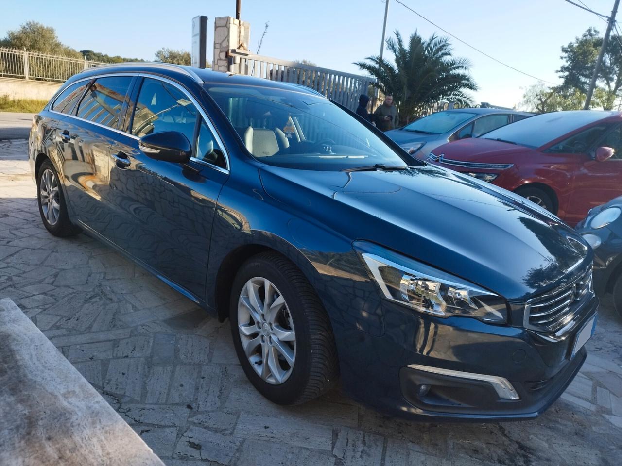 Peugeot 508 BlueHDi 150 S&S SW Allure