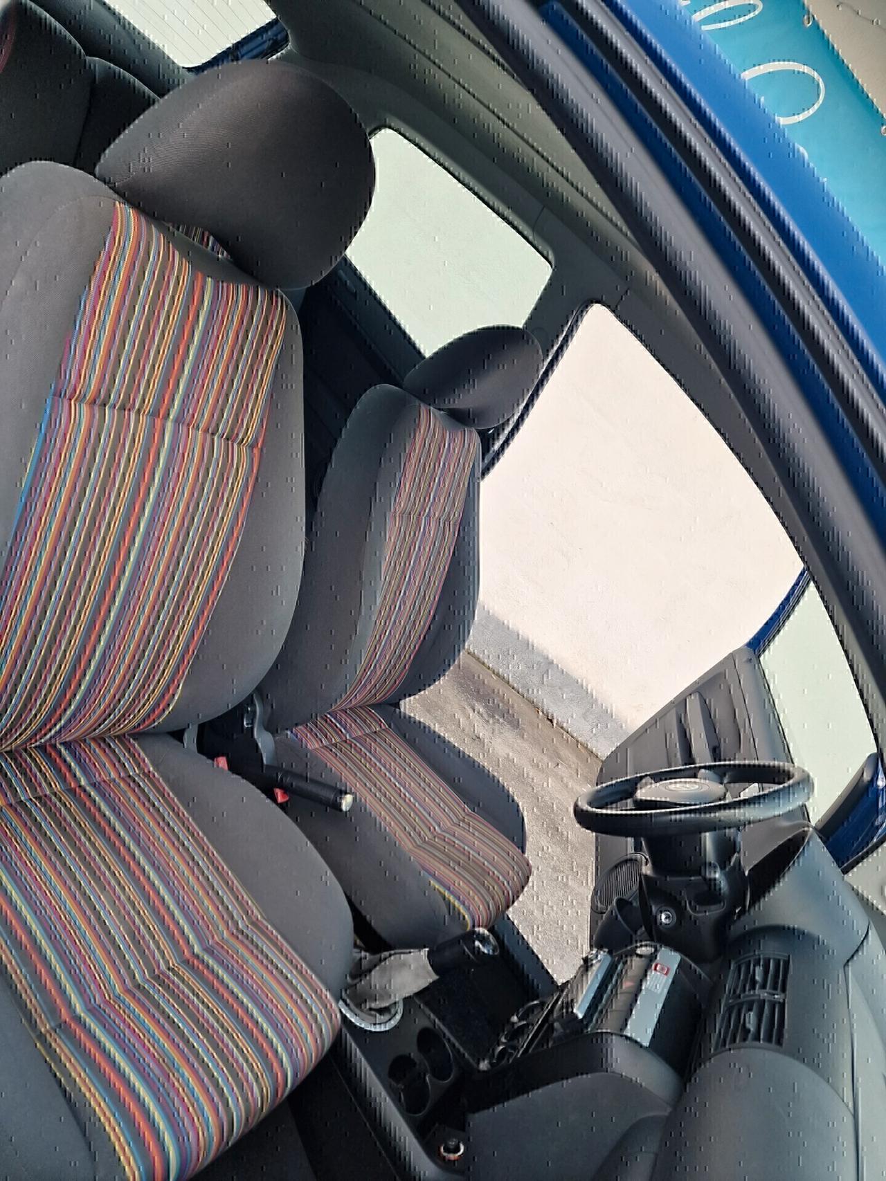 Volkswagen Fox GPL "140.000 KM"