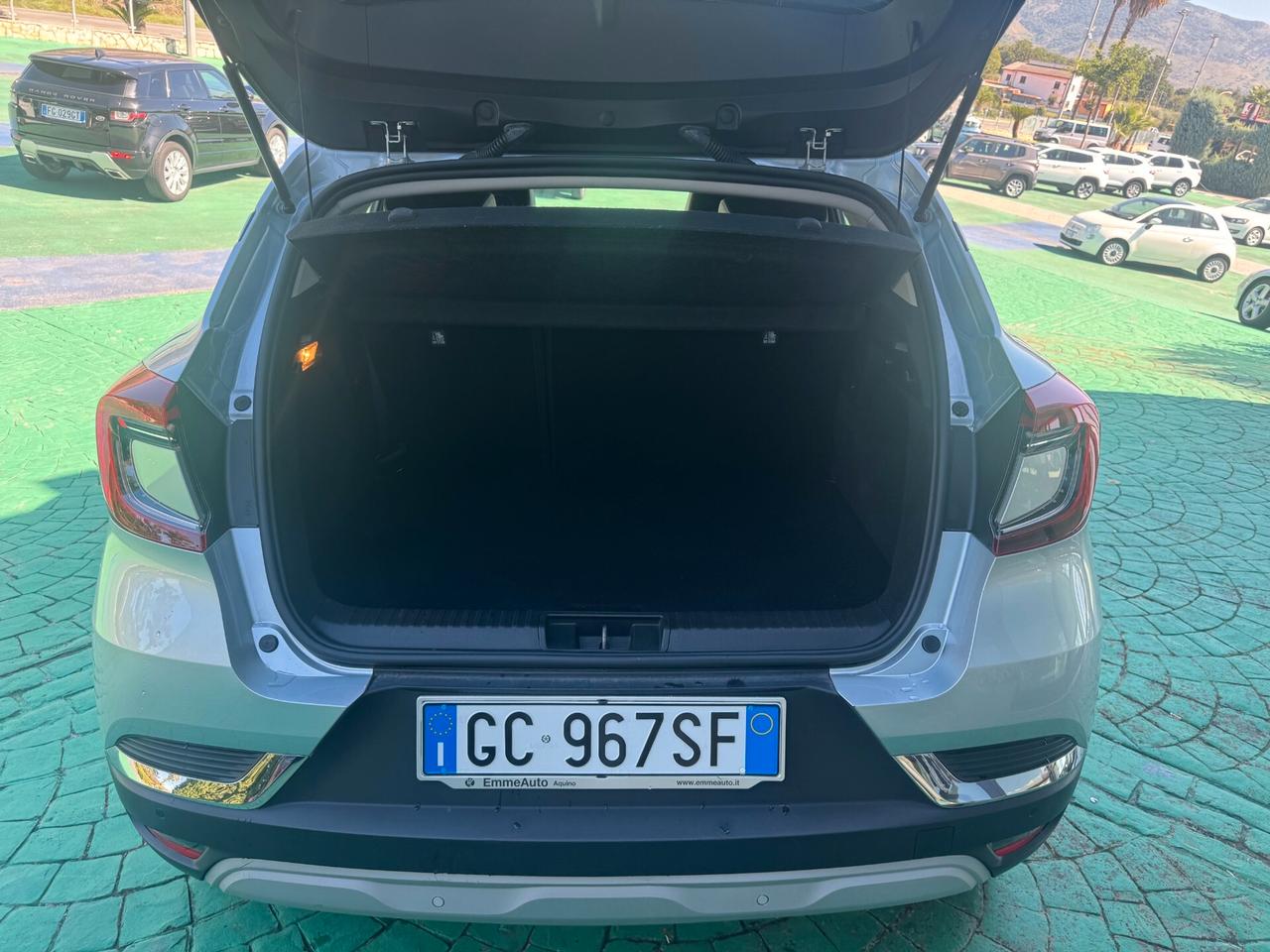 Renault Captur Plug-in Hybrid E-Tech 160 CV Initiale Paris