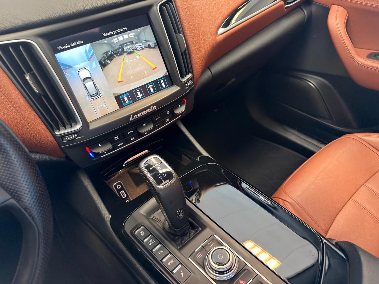 Maserati Levante V6 AWD Gransport MODENA