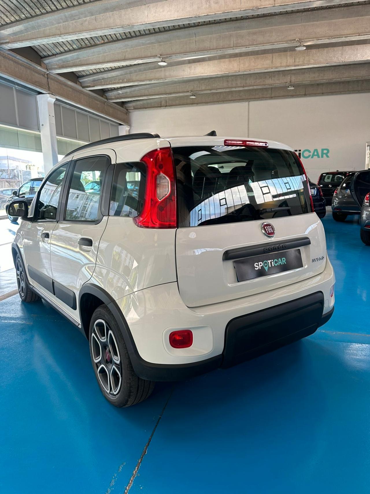 FIAT PANDA 1.0 CITYLIFE FULL km aziend 2022