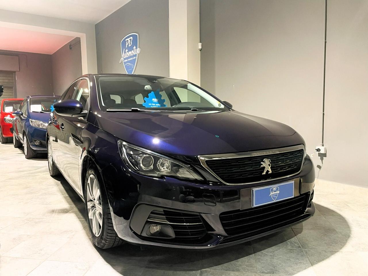 Peugeot 308 PEUGEOT 308 1.5 HDI LED/NAVI/1PROP/IVA