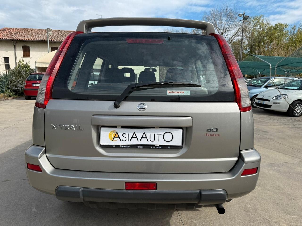 Nissan X-Trail 2.2 DCI 4WD inseribile