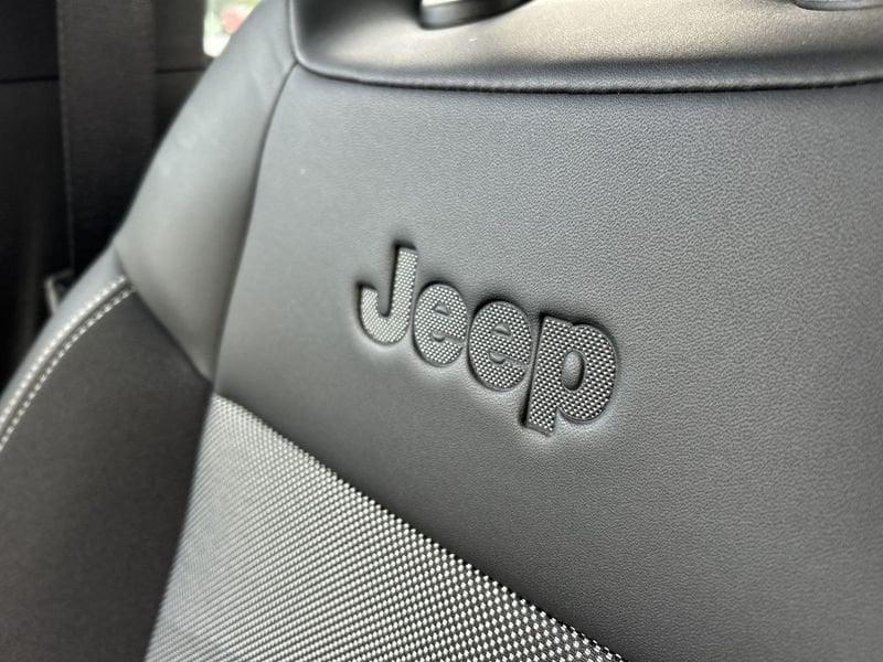 Jeep Avenger 1.2 Turbo 100 CV Altitude 2025 PARI AL NUOVO!!