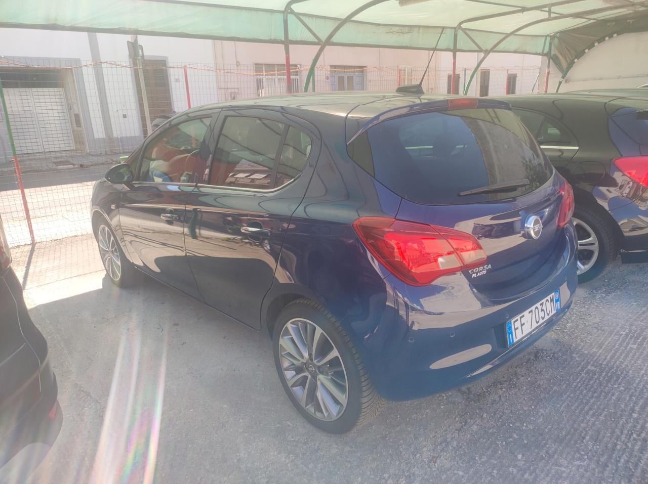 Opel Corsa 1.4 90CV GPL Tech 5 porte Cosmo