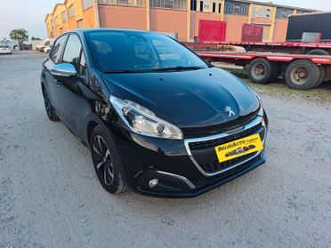 Peugeot 208 2019----1.2 Benzina Neopatentati