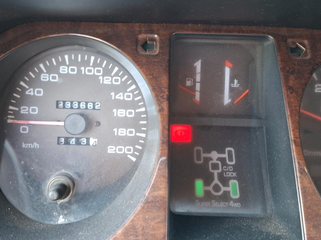 Mitsubishi Pajero 2.5 TDI Metal-top S.S. GLS Target