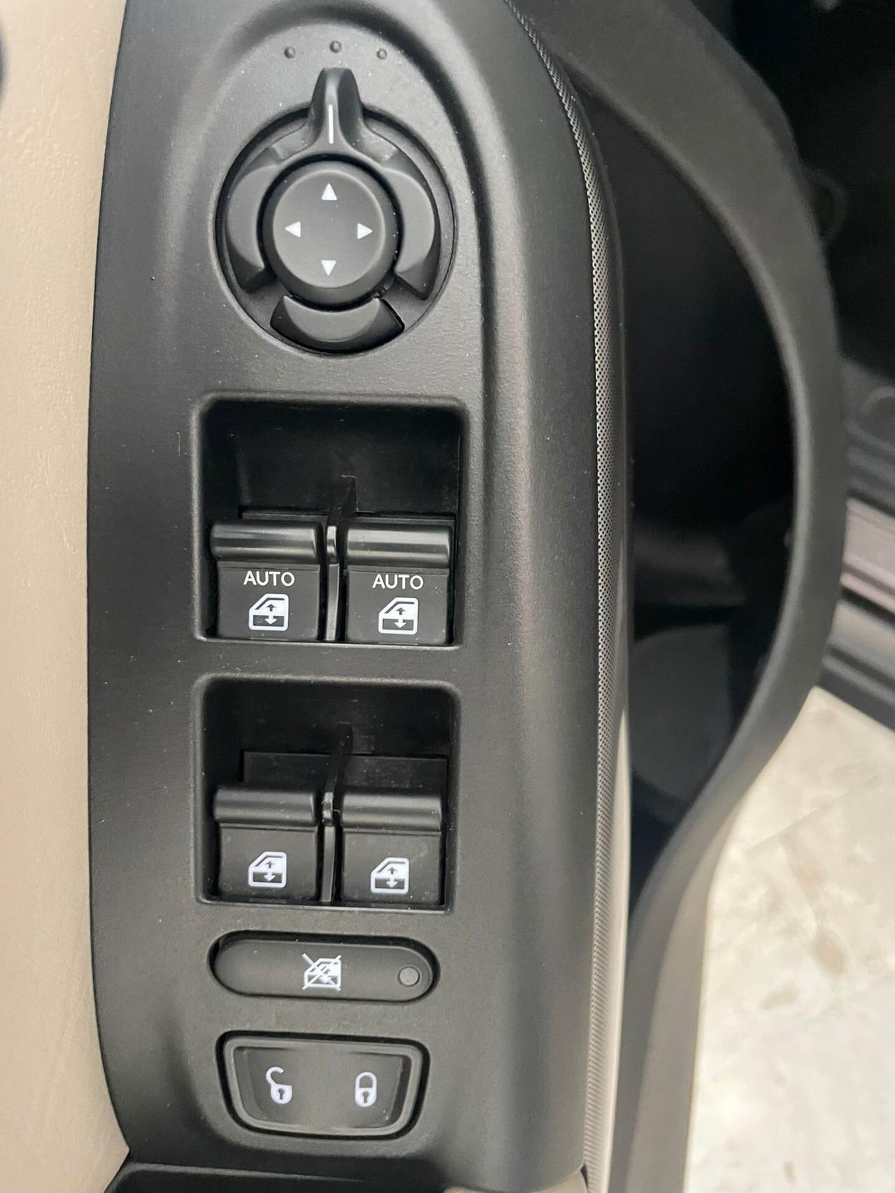 FIAT 500X 1.6 MULTIJET LOUNGE "OK NEOPATENTATI"
